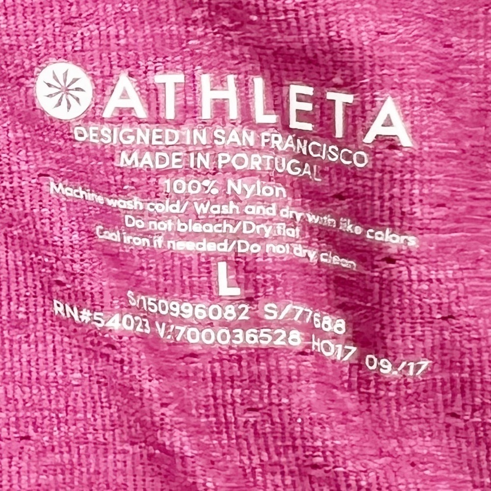 ✅ Athleta Seamless Tank - Size Large - Excellent Condition RED - Picture 7 of 7